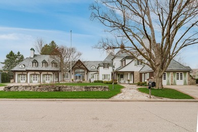 Beach Home For Sale in Racine, Wisconsin