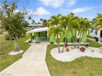 Beach Home For Sale in Matlacha, Florida