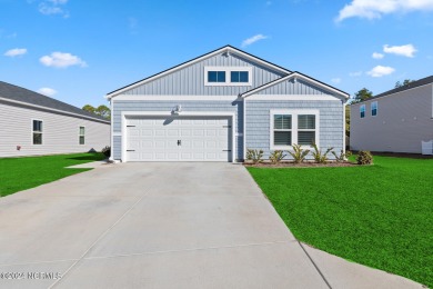 Beach Home For Sale in Ocean Isle Beach, North Carolina