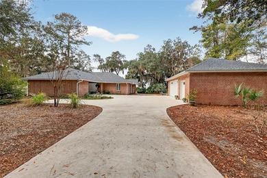 Beach Home For Sale in Townsend, Georgia