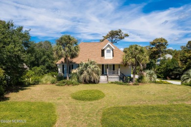 Beach Home For Sale in Emerald Isle, North Carolina