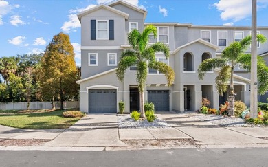 Beach Townhome/Townhouse Sale Pending in Tampa, Florida