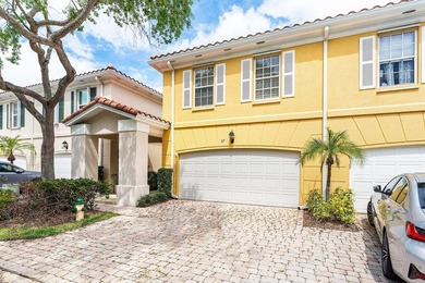Beach Townhome/Townhouse Active Under Contract in Tequesta, Florida