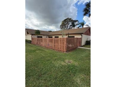 Beach Home For Sale in West Palm Beach, Florida