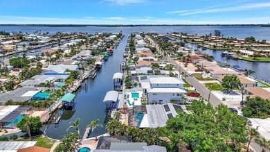 Beach Home For Sale in Bradenton, Florida