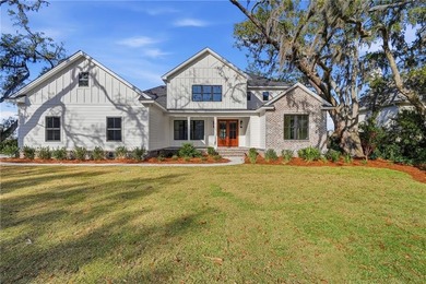 Beach Home For Sale in Saint Simons, Georgia