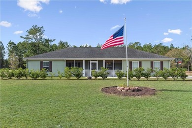 Beach Home For Sale in Woodbine, Georgia