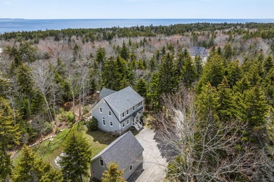 Beach Home For Sale in Bristol, Maine