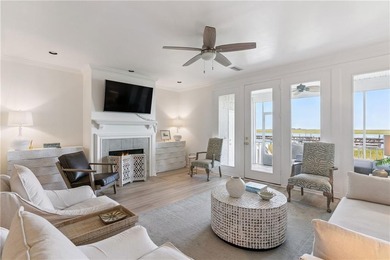 Beach Condo For Sale in Saint Simons, Georgia