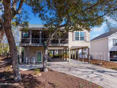 Beach Home For Sale in Oak Island, North Carolina