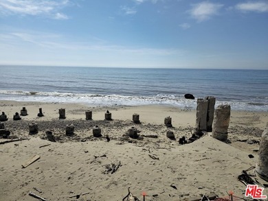 Beach Lot For Sale in Malibu, California