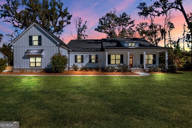 Home For Sale in Richmond Hill image photo picture