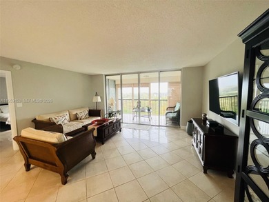 Beach Condo For Sale in Lauderhill, Florida
