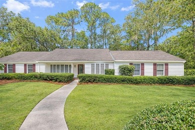 Beach Home For Sale in Saint Simons, Georgia