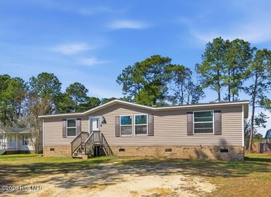 Beach Home For Sale in Shallotte, North Carolina