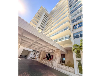 Beach Condo For Sale in Miami Beach, Florida