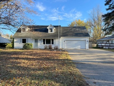 Beach Home For Sale in Holland, Michigan