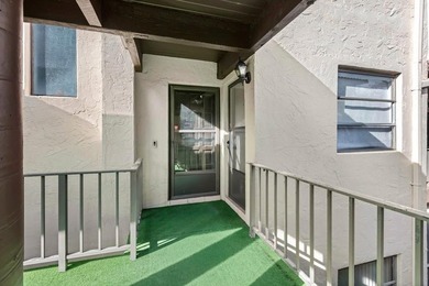 Beach Condo For Sale in Lauderhill, Florida