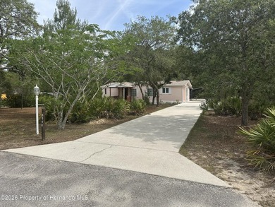 Beach Home Sale Pending in Spring Hill, Florida