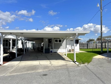Beach Home For Sale in Holiday, Florida