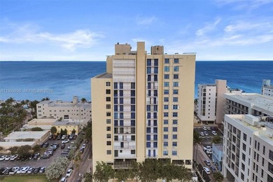 Beach Condo For Sale in Hollywood, Florida