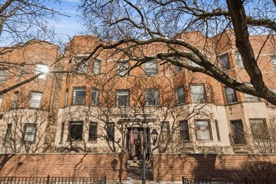 Beach Condo Active Under Contract in Chicago, Illinois