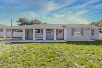 Beach Home For Sale in Tampa, Florida