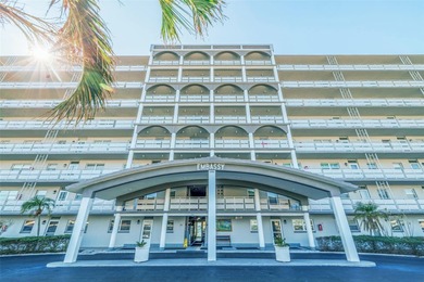 Beach Condo Sale Pending in Gulfport, Florida