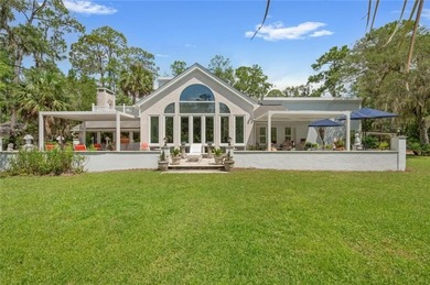 Beach Home For Sale in Saint Simons, Georgia