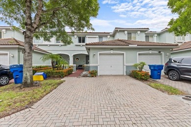 Beach Townhome/Townhouse For Sale in Riviera Beach, Florida