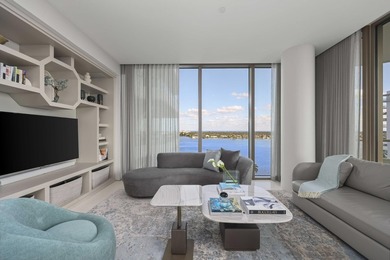 Beach Condo For Sale in West Palm Beach, Florida