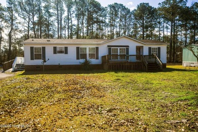 Beach Home For Sale in Swansboro, North Carolina