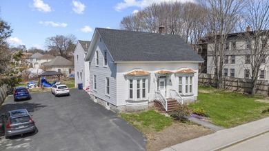 Beach Home For Sale in Biddeford, Maine