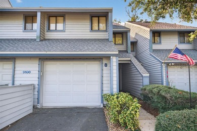 Beach Townhome/Townhouse For Sale in Seminole, Florida