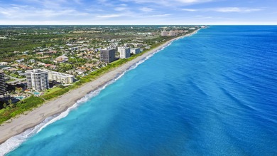 Beach Townhome/Townhouse For Sale in Jupiter, Florida