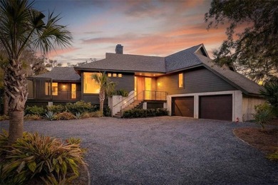 Beach Home For Sale in Saint Simons, Georgia
