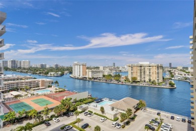Beach Condo For Sale in Hallandale Beach, Florida