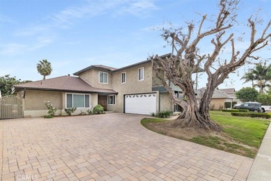 Home For Sale in Santa Ana image photo picture