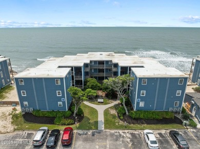 Beach Condo For Sale in North Topsail Beach, North Carolina