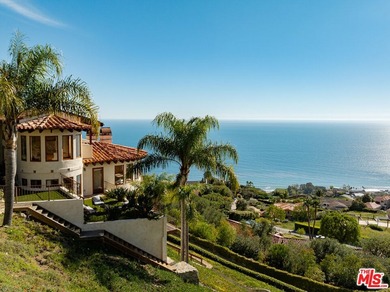 Beach Home For Sale in Malibu, California