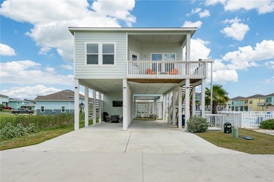 Beach Home For Sale in Rockport, Texas
