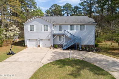 Beach Home For Sale in New Bern, North Carolina