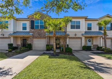 Beach Townhome/Townhouse For Sale in Saint Simons, Georgia