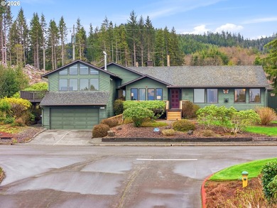 Beach Home For Sale in Seaside, Oregon