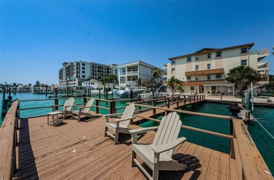 Beach Townhome/Townhouse For Sale in Clearwater, Florida
