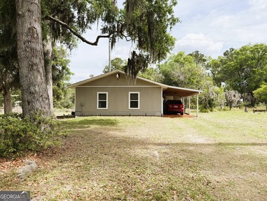 Beach Home For Sale in Saint Marys, Georgia