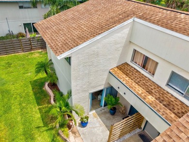 Beach Condo For Sale in Sarasota, Florida