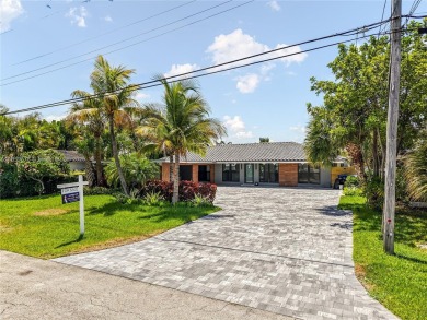 Beach Home For Sale in Wilton Manors, Florida