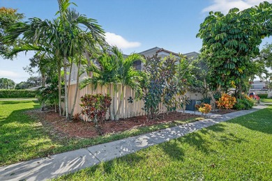 Beach Townhome/Townhouse For Sale in Delray Beach, Florida