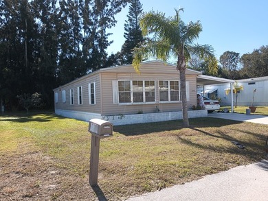 Beach Home For Sale in Port Saint Lucie, Florida